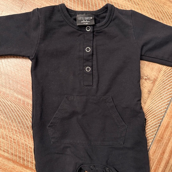 Little Bipsy Black Romper 0-3M - Picture 2 of 4